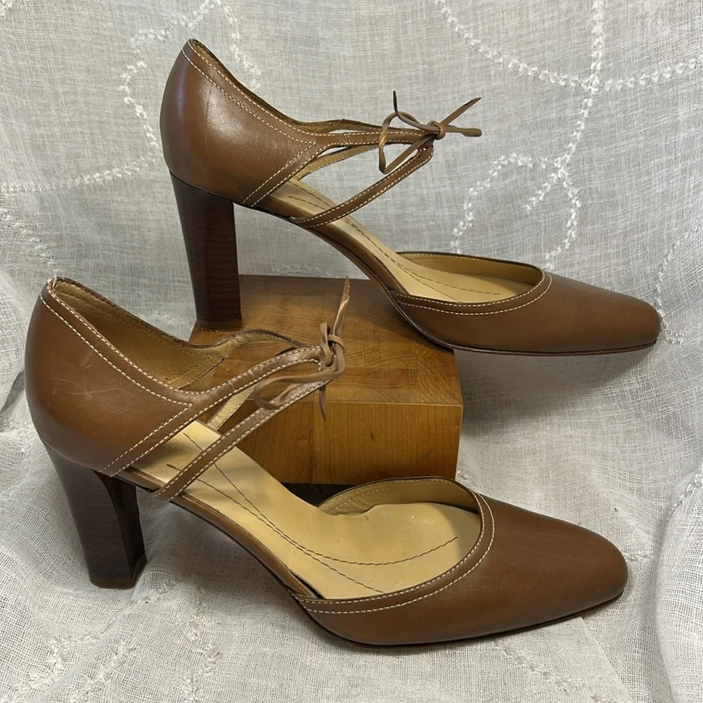 NWOT Kate Spade super soft glove leather elegant heels